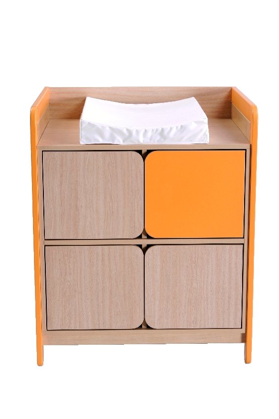Meuble à langer et accessoires