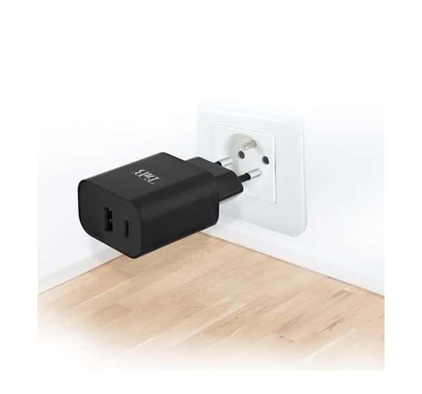 TNB Chargeur secteur USB-A et USB-C Quick Charge Power Delivery 30W - Noir  - Câblesfavorable à acheter dans notre magasin