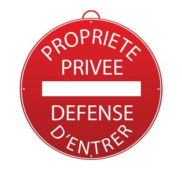 Panneau propriété privée défense d'entrer