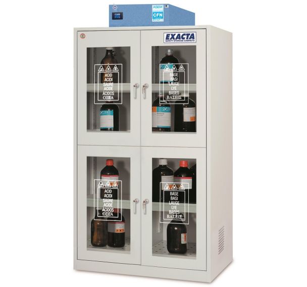 Armoire 4 portes vitrées avec alarme - Étagères coulissantes