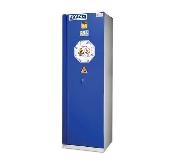 Armoire anti-feu 90min avec réservoir d'eau et prises