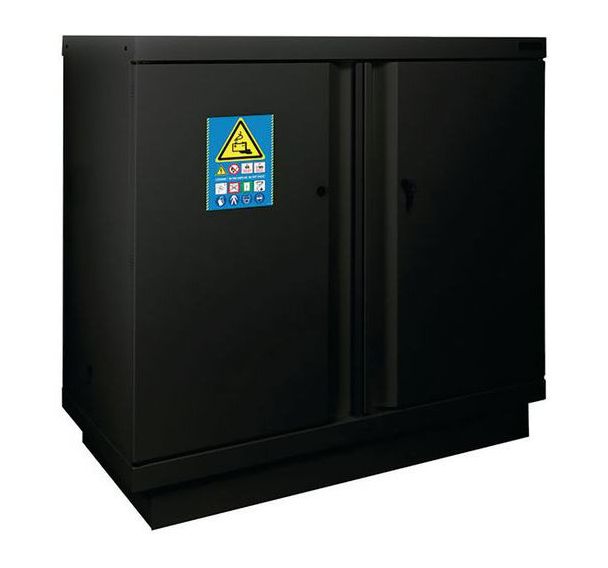 Armoire noire - stockage produits lithium - Trionyx