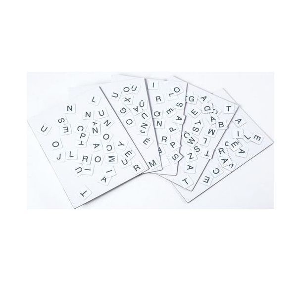 Atelier lettres magnétiques pour élève