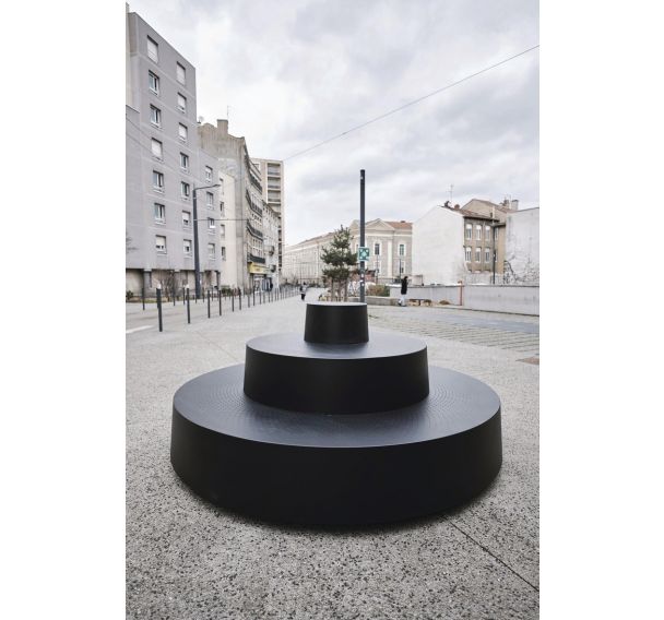 Banc Petit gradin Tolerie Forezienne