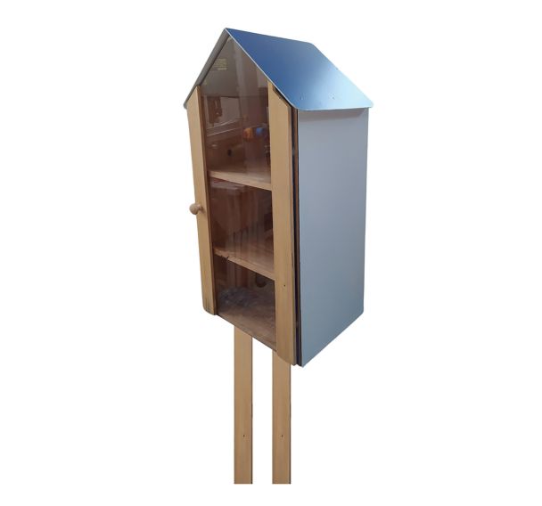 Boite à livres Maison sur pieds traitement au saturateur