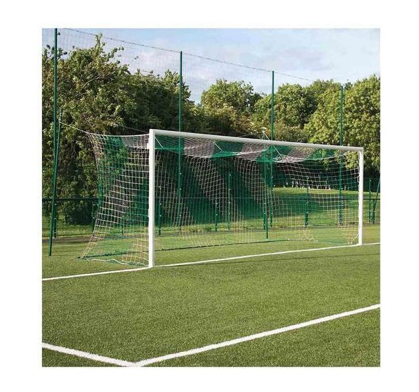 Buts de foot à 8 acier galvanisé à sceller