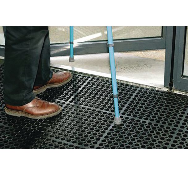 Caillebotis norme handicapé ID Mat