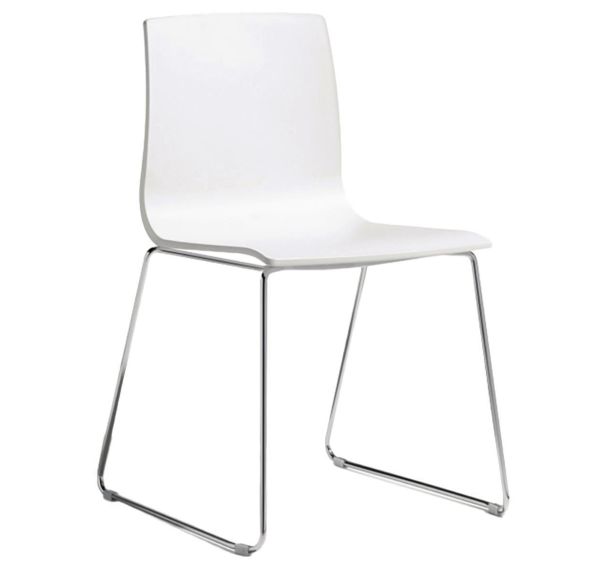 Chaises Alice piètement luge chromé ou peint lot de 2 S-CAB