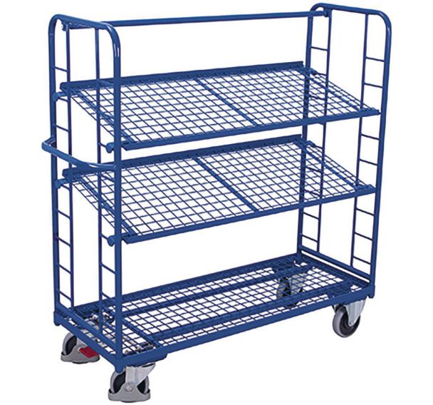 Chariot avec 3 étagères grillagées
