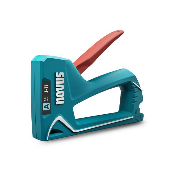 Cloueuse légère J11