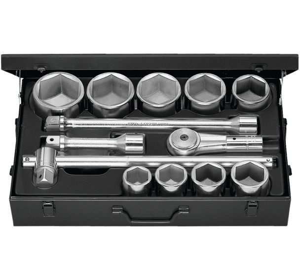 Coffret en tôle dim. (L. x P. x H.) : 568 x 344 x 123 mm