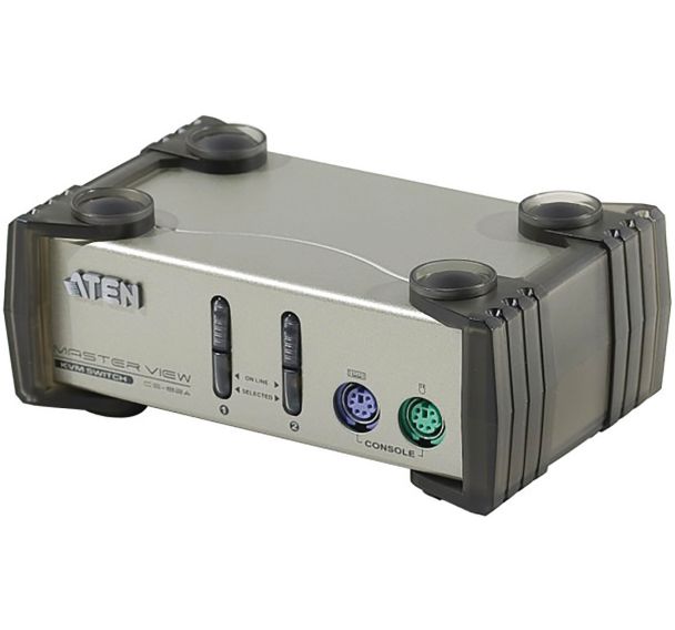 Commutateur CS82AC KVM 2 U.C. PS2 et Cables ATEN