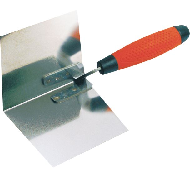 Couteau à enduire les angles