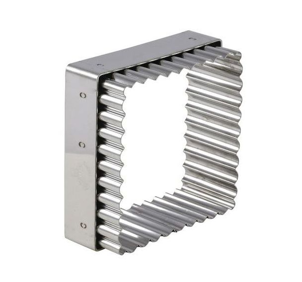 Découpoir carré cannelé inox L 80mm