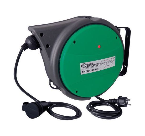 Enrouleur à rappel automatique - 3G2,5² avec prises  NF
