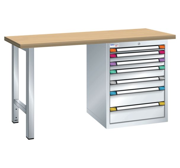Etabli plateau multiplex prof. 70 cm haut. 84 cm 7 tiroirs