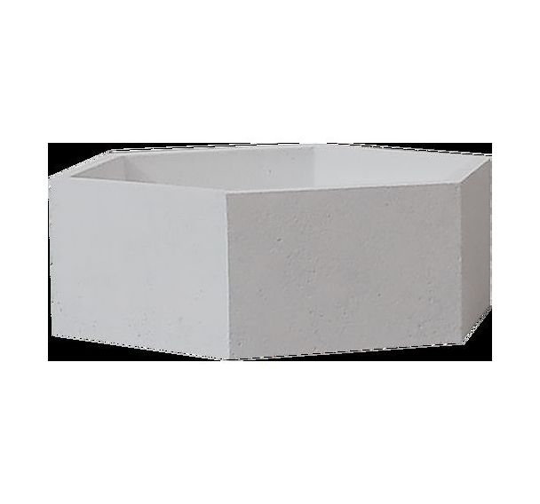 Jardinière GRAVY octogonale 250 L béton blanc sablé