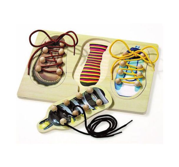 La chaussure à lacer