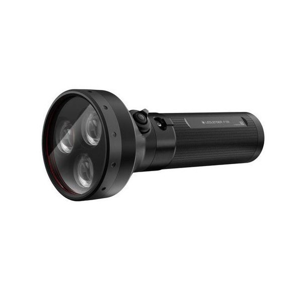Lampe torche Rechargeable P18R - Focus - 6500 lumen - IP68