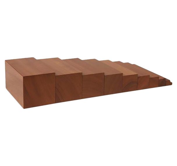 Les escaliers marrons
