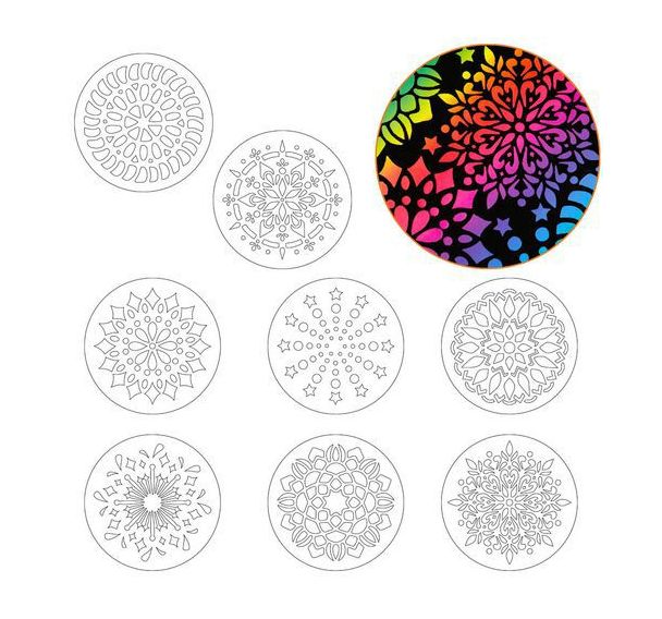 Lot 8 pochoirs plastique mandalas 14cm