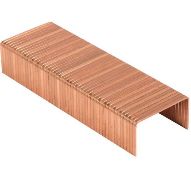 Lot de 2000 Boîte de 2 000 agrafes pour carton. 18 x 32 mm (H x l)