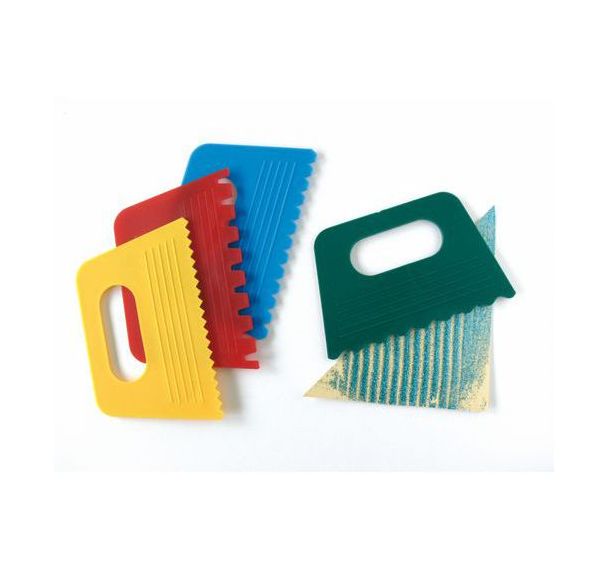 Lot de 4 peignes à cran en plastique rigide