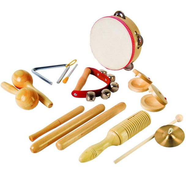 Lot de 8 instruments de musique