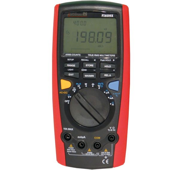Multimètre plus polyvlent avec mémoire interne