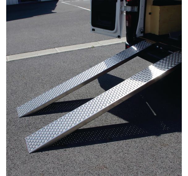 Paire de rampes de chargement en aluminium