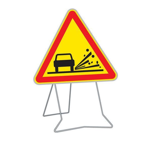 Panneau AK22 Projections gravillons 700mm classe 1 sur pied