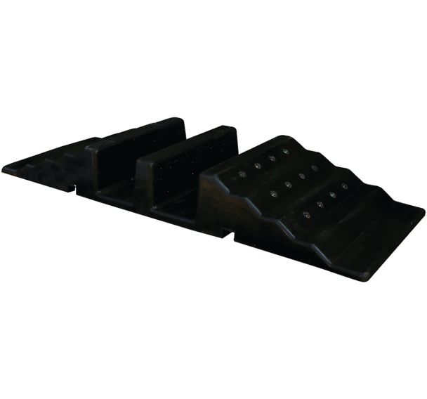 Passage pour tuyaux souples et câbles en pvc