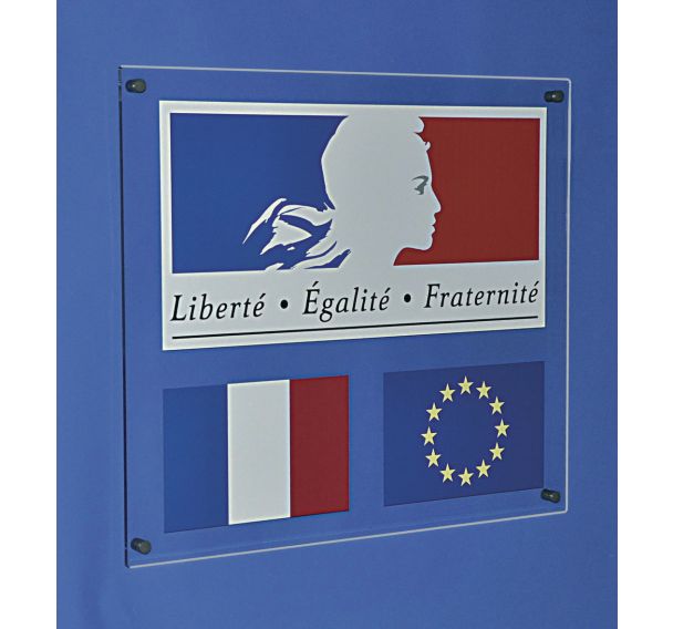 Pavoisement plexiglas 75/65 cm - couleurs françaises et européennes