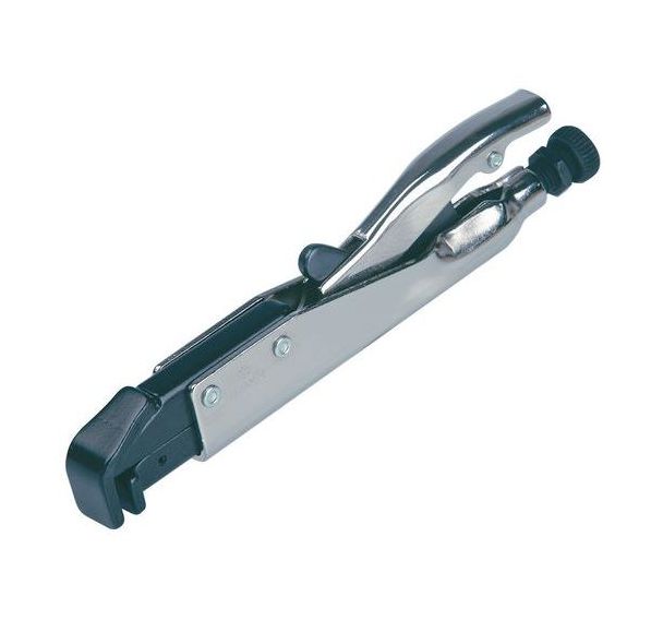 Pince étaux axiale superposées