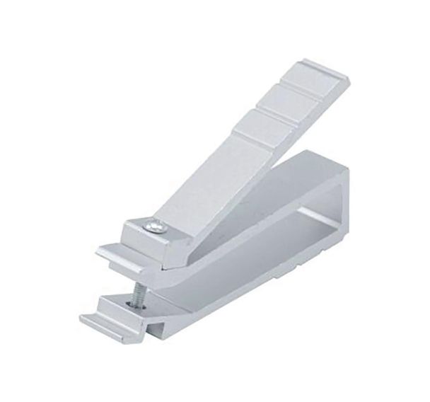 Pince pour extrait rapide d'écrou cage de type M6