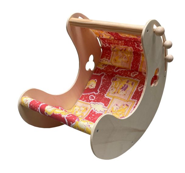 Porte poupée en bois