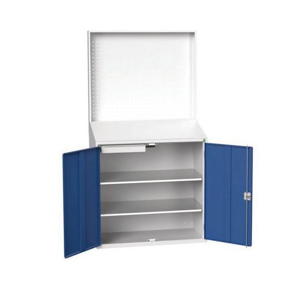 Poste de consultation avec panneau perfo