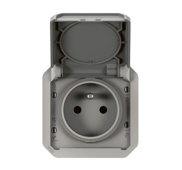 Prise avec terre 16 A