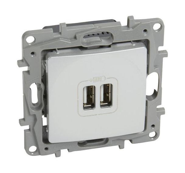 Prise double USB avec fixation à vis