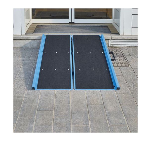 Rampe d'accès pliable