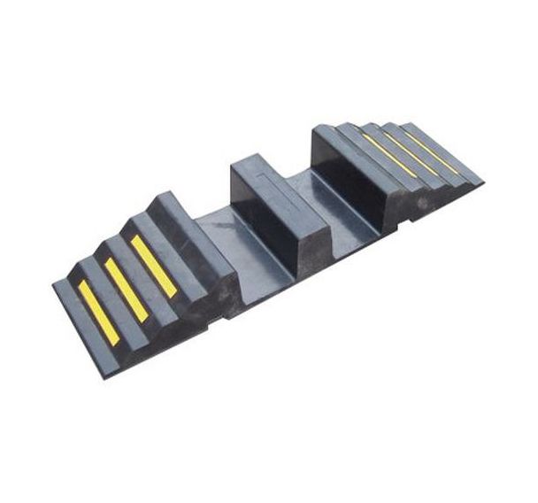 Rampe de franchissement pour véhicules - 20 T