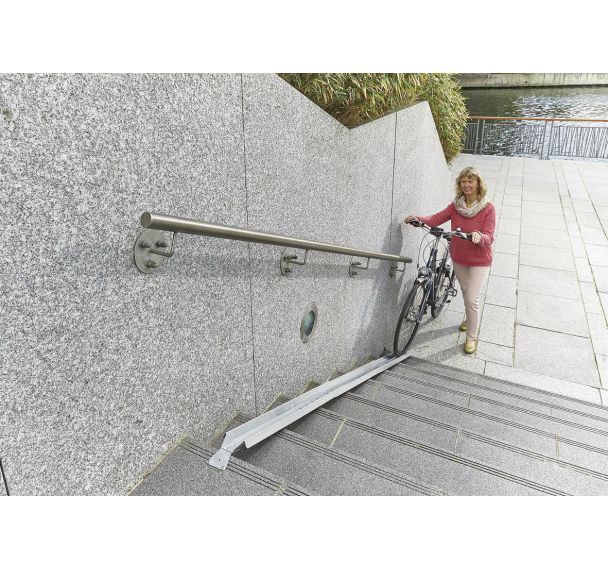 Rampe vélo pour escalier Mottez