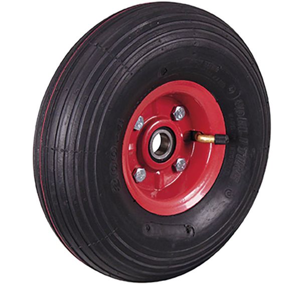 Roue pneumatique avec des rainures