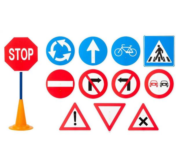 Set de 12 panneaux de signalisation routière