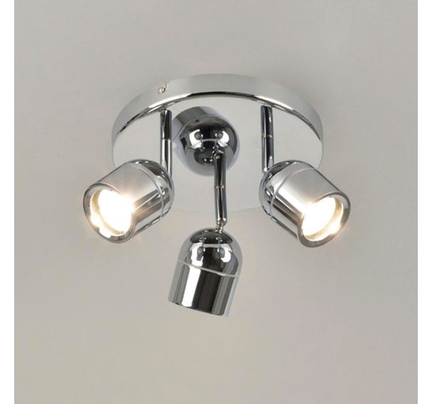 Spot 3 lumières base ronde ronde et abat-jour en métal chrome