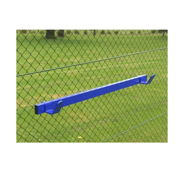 Support de rangement pour traîne de terrain de tennis