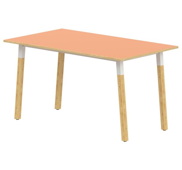 Table 4 pieds inclinés métal/bois 140 x 80 cm stratifié ABS
