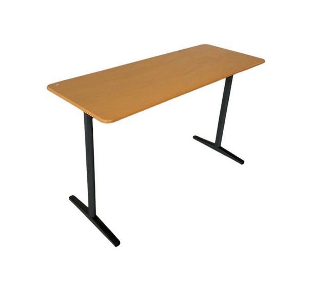Table scolaire reconditionnée T6 - Bois clair et pieds noirs