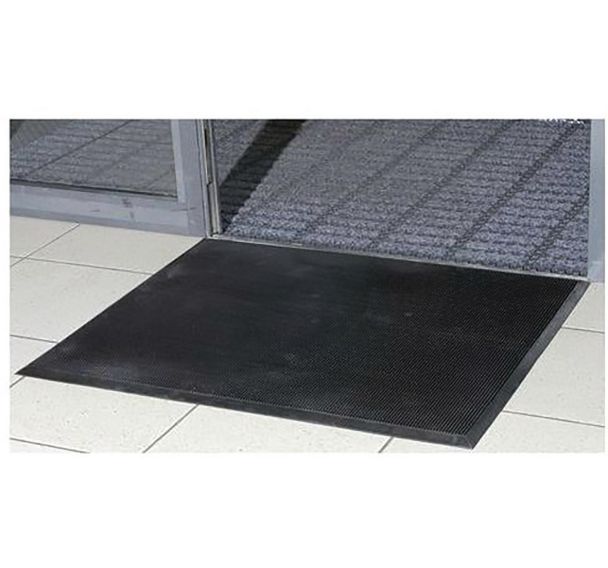 Tapis grattant à picots ID Mat