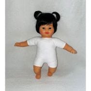 Bébé asiatique fille corps souple avec cheveux